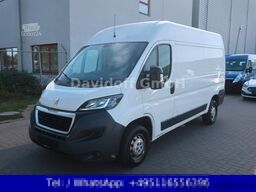 PEUGEOT Nr.213 Boxer 335 L2H2 Pro / Klima / AHK / PDC
