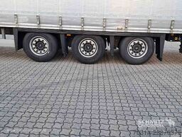 Schmitz Cargobull Curtainsider Mega Getränke