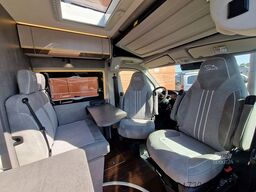 PÖSSL Summit Shine 600 L 25er Automat Solar+Markise