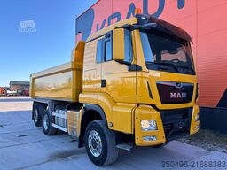 MAN TGS 28.500 6x4*4 BOX L=4957 mm