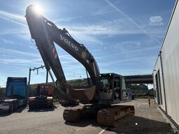 Volvo EC210  + 4870 Hours + bucket + fully operational