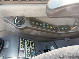 Volvo EC210  + 4870 Hours + bucket + fully operational