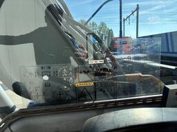 Volvo EC210  + 4870 Hours + bucket + fully operational