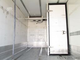 MERCEDES-BENZ Atego 1018*2xCarrier Kühlkoffer 4.86m*LBW*Klima*