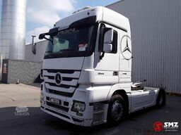 Mercedes Actros 1844
