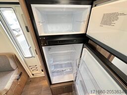 CARADO pro+ T 447 *SAT*TV*Markise*