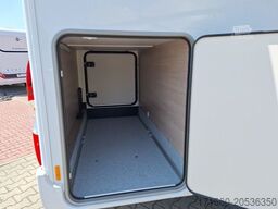 BÜRSTNER Lineo T 690 G