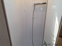 BÜRSTNER Lineo T 690 G