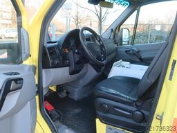 MERCEDES-BENZ Sprinter II 516/NGT/Klima/Automatik/RTW/KTW