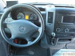 MERCEDES-BENZ Sprinter II 516/NGT/Klima/Automatik/RTW/KTW