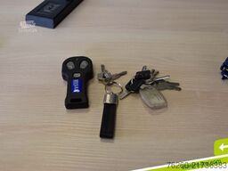 BRIAN JAMES TRAILERS Race Transporter Seilwinde hydr. Kippfunktion