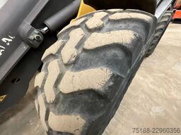 Mecalac AX 850