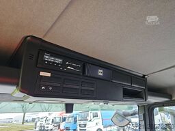 M.A.N. 12.220 TGL BL AIRCO TAILLIFT