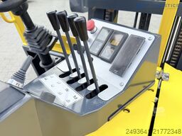 Combilift C3000CB GAS TRIPLEX 4900 POSITIONER TOP1