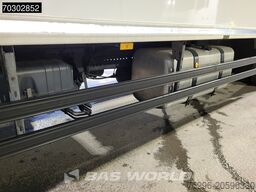 Mercedes Actros 1830 4X2 Mitsubishi 7C cooler 1500kg Lad...