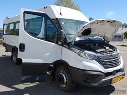 IVECO NEU Daily 65C18 24 Sitze