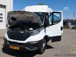 IVECO NEU Daily 65C18 24 Sitze