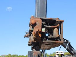 Hyster 20/40 ft spreader