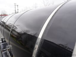 Lag O-3-ST L4BH bitumen semi-trailer / ADR