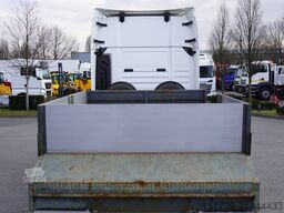 Bodex NN3J low-bed semi-trailer