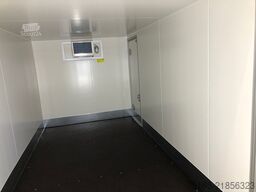UNSINN UKH 6C 3620 Seitentür+Treppe Kühlanhänger