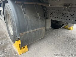 Mercedes-Benz Antos 1827, Euro 6, Schiebeplanen-LKW