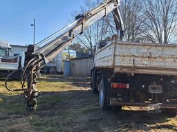 MAN TGM 18.220 4x2 3.S-Kipper mit Kran