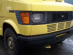 MERCEDES-BENZ 208DOKA  BREMER**601