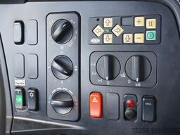 MERCEDES-BENZ Axor 1833 Dreiseitenkipper 4x4 Meiller Kran Atla