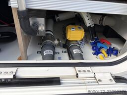 Eura Mobil Profila T676EB, Autark, top Ausstattung