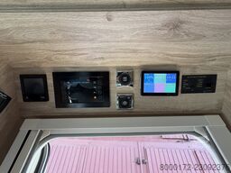 Eura Mobil Profila T676EB, Autark, top Ausstattung