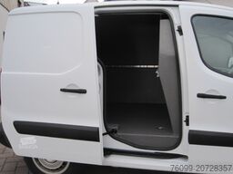Peugeot Partner HDI Hygieneausbau 3-Sitzer M+S