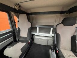 MAN TGS 35.500 8x4 INTARDER / FULL STEEL / BOX L=55...