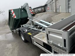 FUSO Fuso Canter 7C18 mit Unsinn Abrollkipper