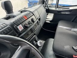 Iveco 120EL250