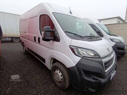 Peugeot Boxer 330