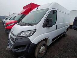 Peugeot Boxer 330