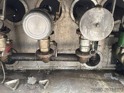 Mercedes-Benz Atego 2528 (18000 L / 3 COMPARTIMENTS / MANUAL ...