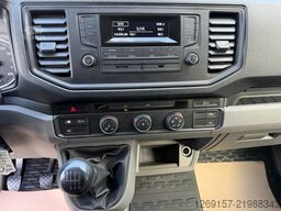 VOLKSWAGEN Crafter 2,0TDI Kasten mittel L2H2 Klima 1.Hand