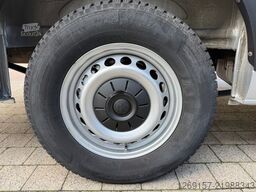 VOLKSWAGEN Crafter 2,0TDI Kasten mittel L2H2 Klima 1.Hand