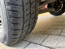 VOLKSWAGEN Crafter 2,0TDI Kasten mittel L2H2 Klima 1.Hand