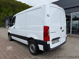 MERCEDES-BENZ Sprinter 311 CDI Kasten L1H1 3,2t Klima A/C Kurz