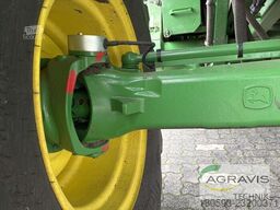 John Deere T 560