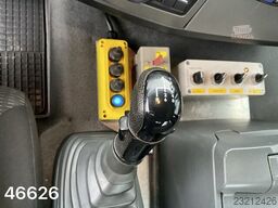 Man TGS 18.360 4x4 Euro 6 HMF 12 Tonmeter laadkraan