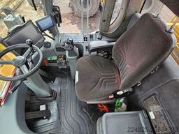 LIEBHERR L580 LOG 2+2 BAUJAHR 2010