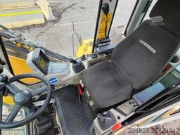 LIEBHERR A924B Baujahr 2006 Umschlagbagger