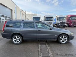 VOLVO V70 D5 AWD Allrad Leder elektrSitze Klima TÜV26