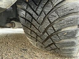 VOLVO V70 D5 AWD Allrad Leder elektrSitze Klima TÜV26