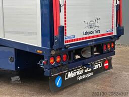 MERCEDES-BENZ Atego 1222L 4x2 BL 1.Stock Menke Viehwagen