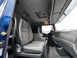 MERCEDES-BENZ Atego 1222L 4x2 BL 1.Stock Menke Viehwagen